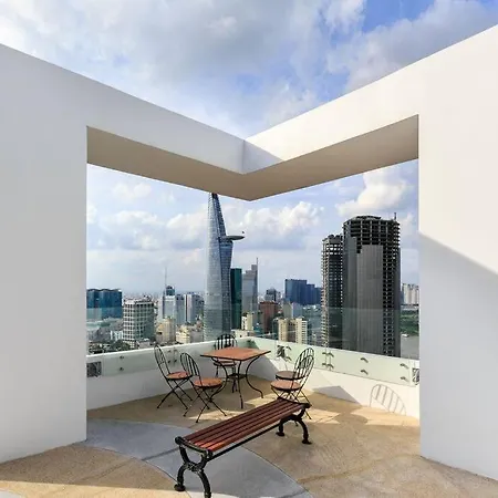 Melody Apartment - Saigon Royal Building